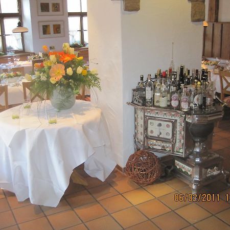 Ellenbergs Restaurant & Hotel Hessheim Exteriér fotografie